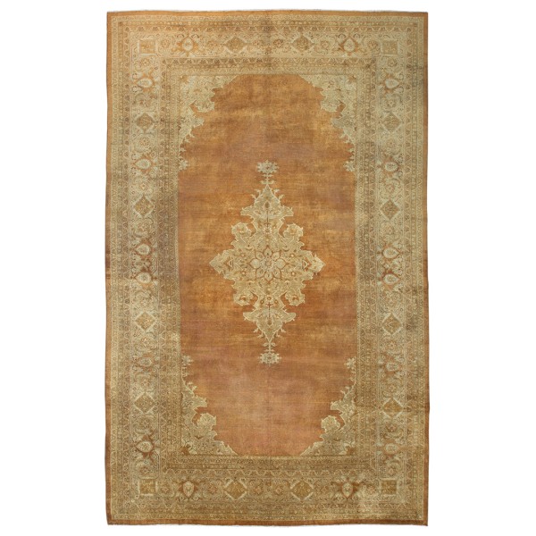 Early 20th Century N. Indian Agra Carpet