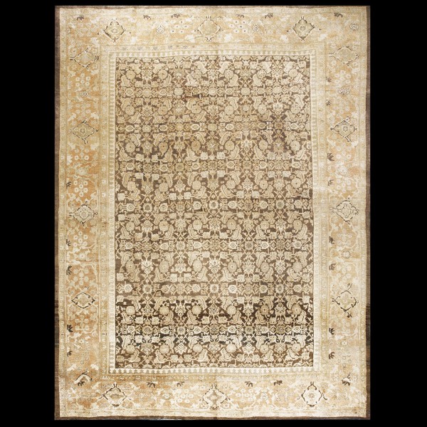 Late 19th Century Persian Sultanabad Carpet 